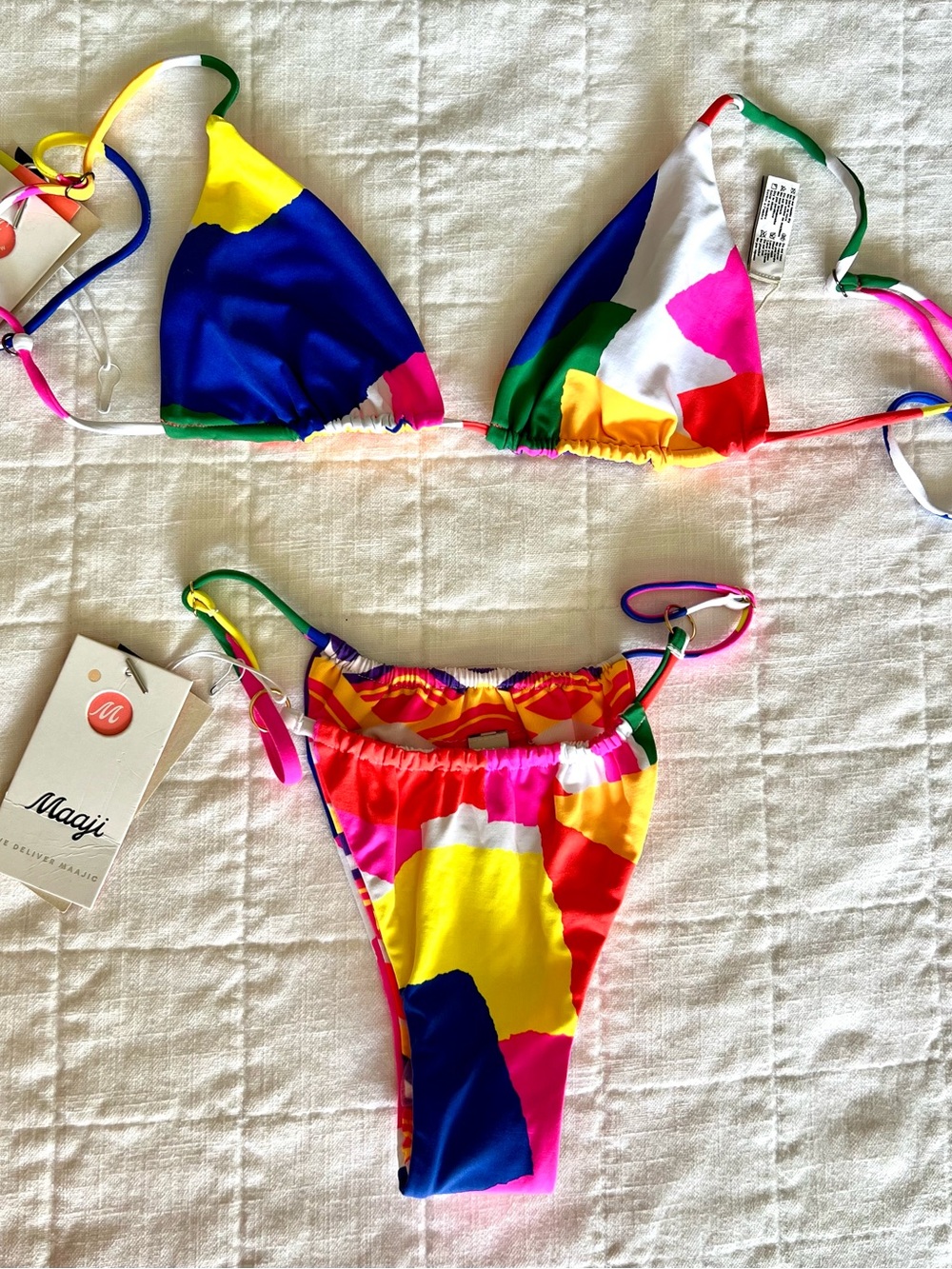 MAAJI 🔥Colorblock Triangle String Bikini - Multicolor